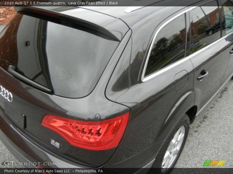 Lava Gray Pearl Effect / Black 2010 Audi Q7 3.6 Premium quattro