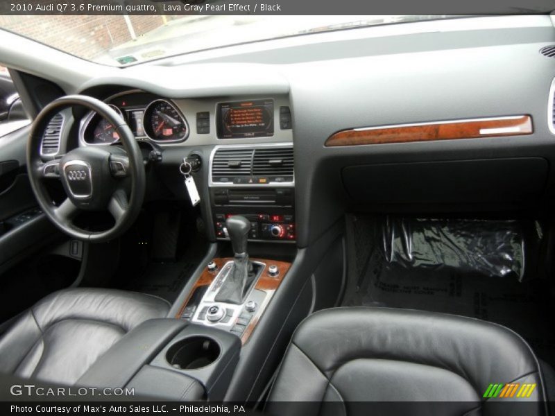 Lava Gray Pearl Effect / Black 2010 Audi Q7 3.6 Premium quattro