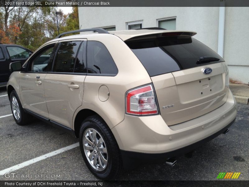 Dune Pearl Metallic / Charcoal Black 2007 Ford Edge SEL