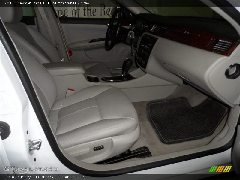 Summit White / Gray 2011 Chevrolet Impala LT