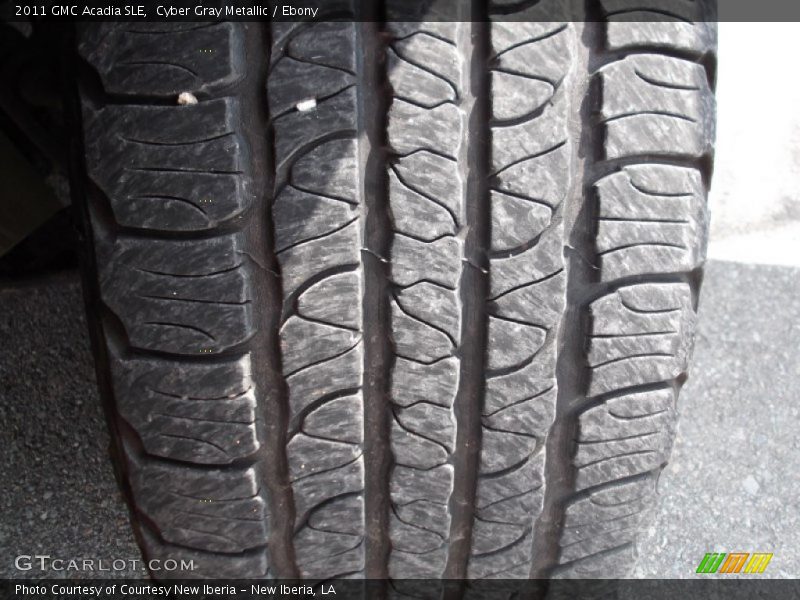 Cyber Gray Metallic / Ebony 2011 GMC Acadia SLE