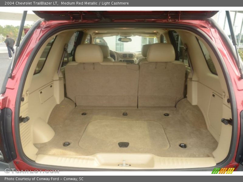 Medium Red Metallic / Light Cashmere 2004 Chevrolet TrailBlazer LT