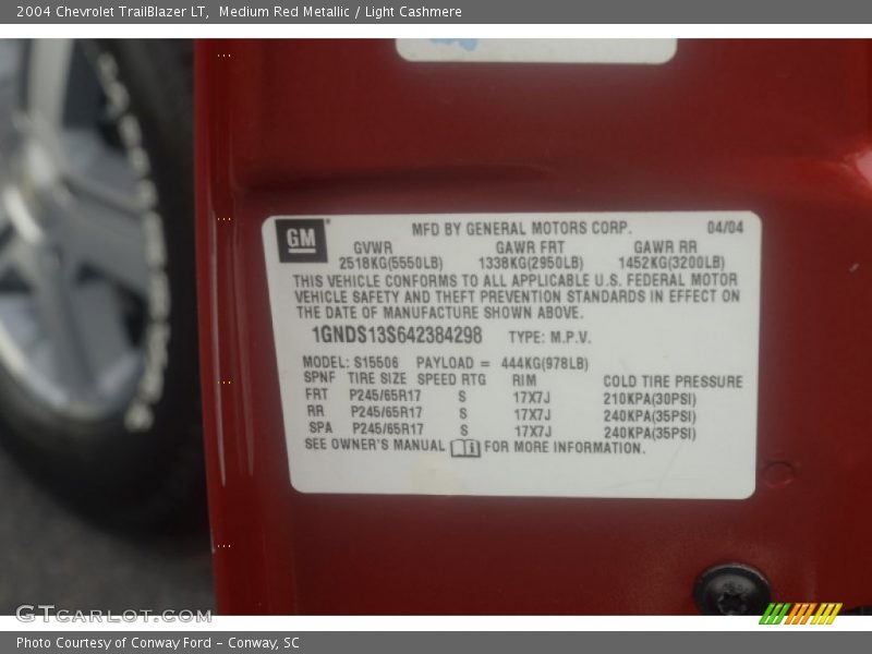 Medium Red Metallic / Light Cashmere 2004 Chevrolet TrailBlazer LT