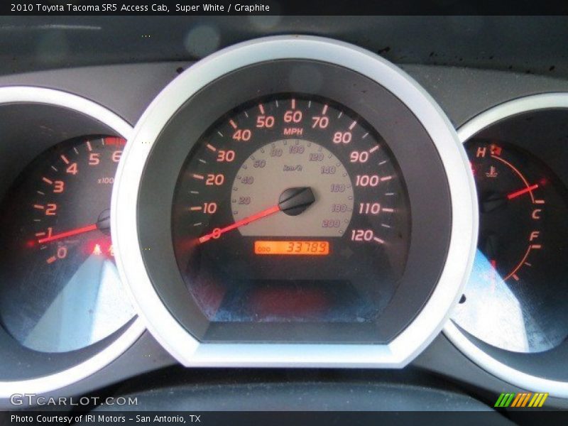 Super White / Graphite 2010 Toyota Tacoma SR5 Access Cab