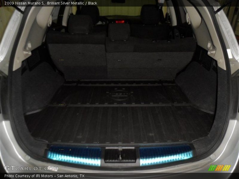 Brilliant Silver Metallic / Black 2009 Nissan Murano S