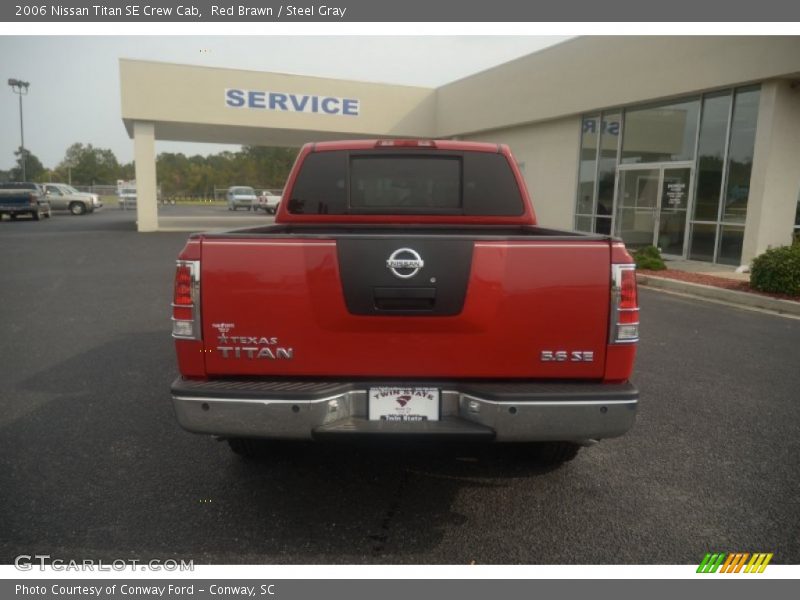 Red Brawn / Steel Gray 2006 Nissan Titan SE Crew Cab