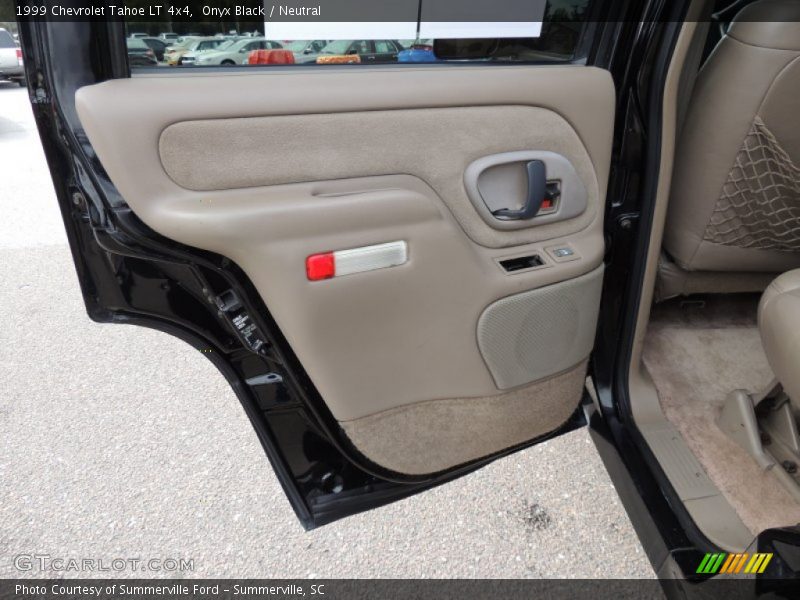 Door Panel of 1999 Tahoe LT 4x4