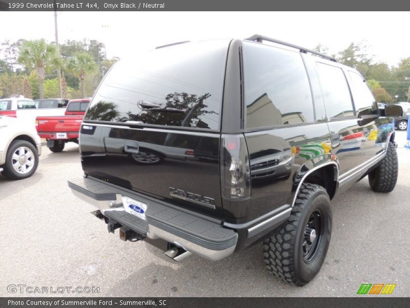Onyx Black / Neutral 1999 Chevrolet Tahoe LT 4x4