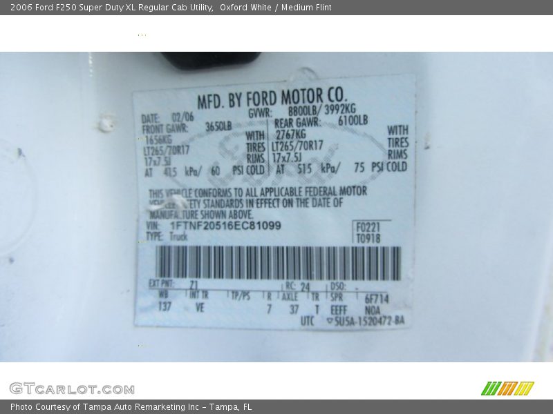 Oxford White / Medium Flint 2006 Ford F250 Super Duty XL Regular Cab Utility