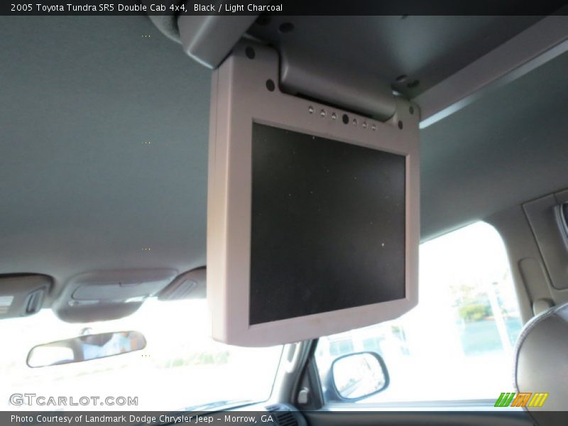 Black / Light Charcoal 2005 Toyota Tundra SR5 Double Cab 4x4