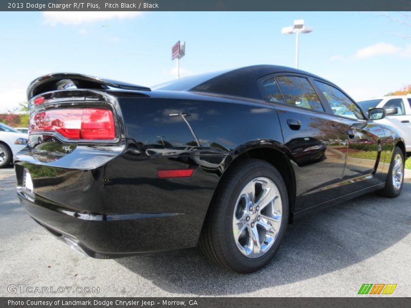 Pitch Black / Black 2013 Dodge Charger R/T Plus