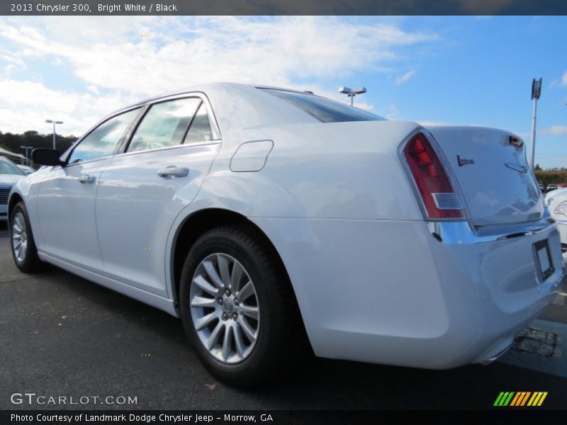 Bright White / Black 2013 Chrysler 300