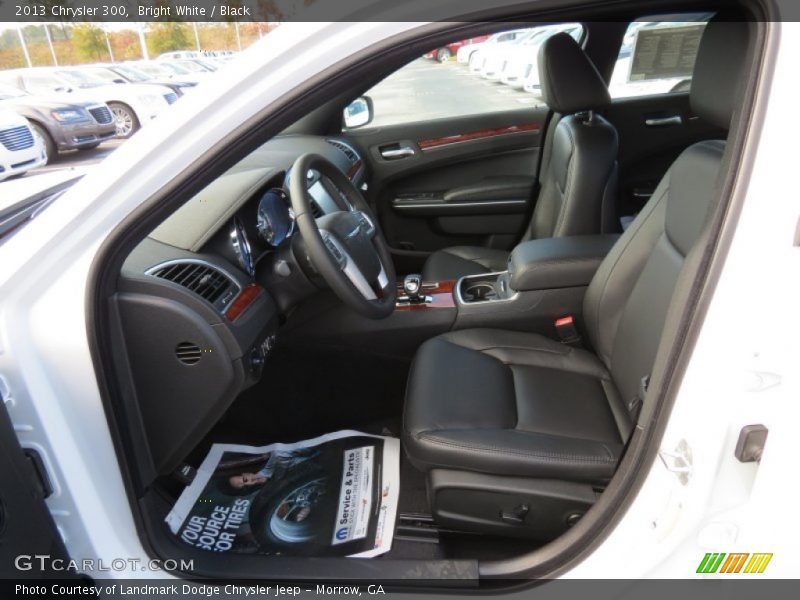 Bright White / Black 2013 Chrysler 300