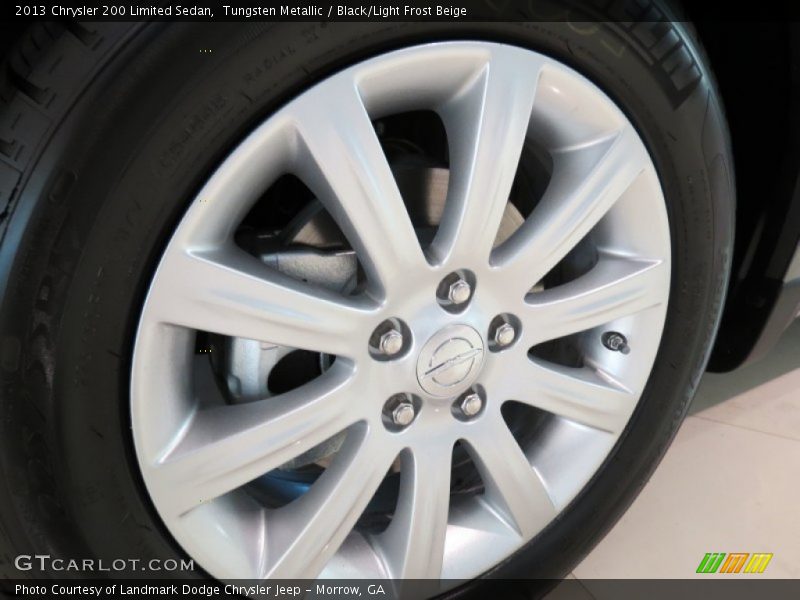 Tungsten Metallic / Black/Light Frost Beige 2013 Chrysler 200 Limited Sedan