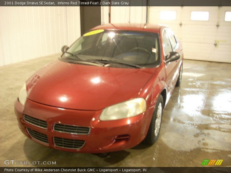 Inferno Red Tinted Pearl / Dark Slate Gray 2001 Dodge Stratus SE Sedan