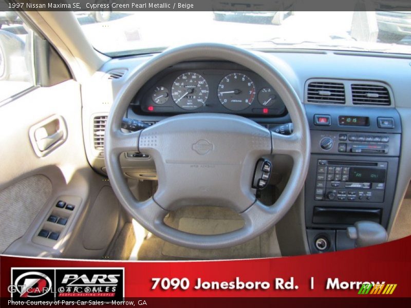 Cypress Green Pearl Metallic / Beige 1997 Nissan Maxima SE