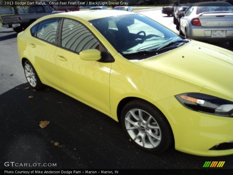 Citrus Peel Pearl Coat / Black/Light Diesel Gray 2013 Dodge Dart Rallye