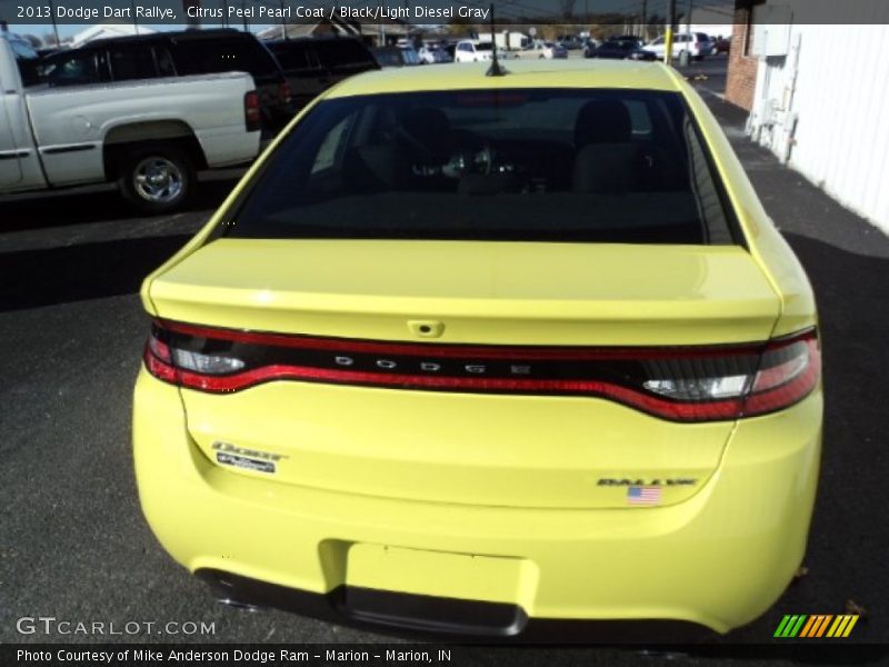 Citrus Peel Pearl Coat / Black/Light Diesel Gray 2013 Dodge Dart Rallye