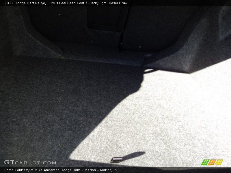 Citrus Peel Pearl Coat / Black/Light Diesel Gray 2013 Dodge Dart Rallye
