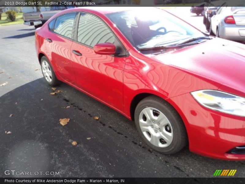 Redline 2-Coat Pearl / Black 2013 Dodge Dart SE
