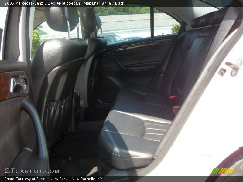 Alabaster White / Black 2005 Mercedes-Benz C 240 4Matic Sedan