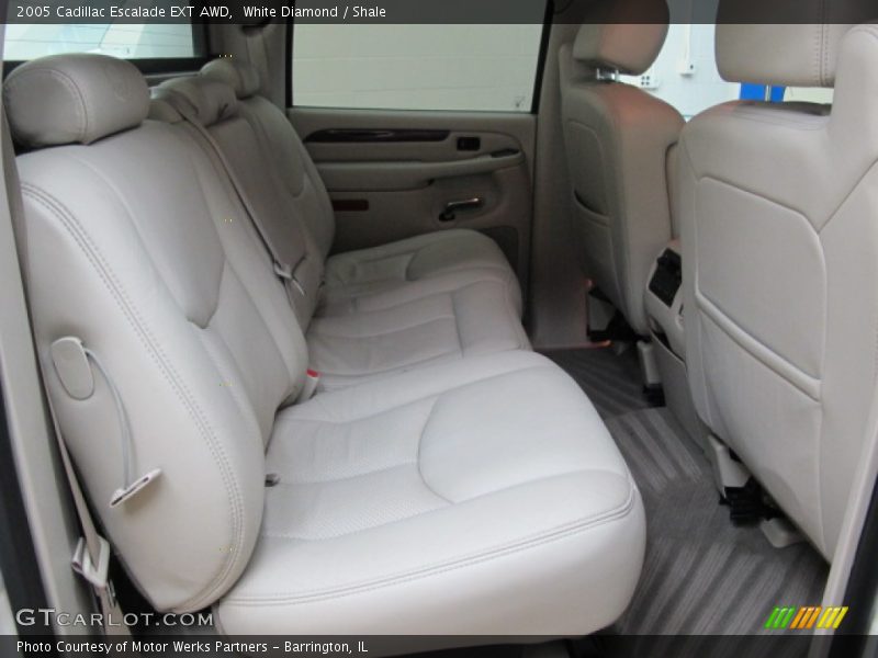 White Diamond / Shale 2005 Cadillac Escalade EXT AWD
