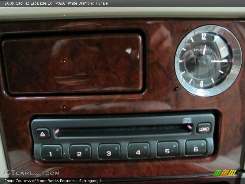 White Diamond / Shale 2005 Cadillac Escalade EXT AWD
