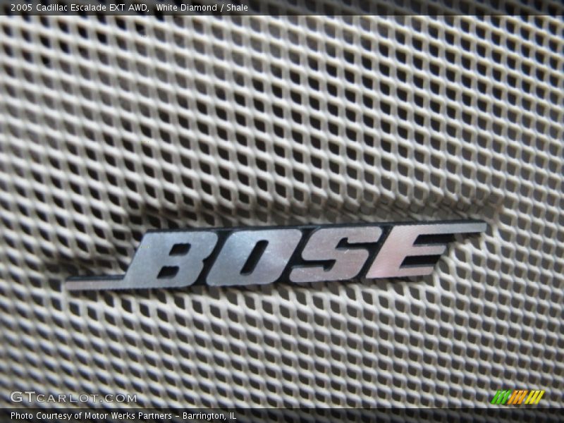 White Diamond / Shale 2005 Cadillac Escalade EXT AWD