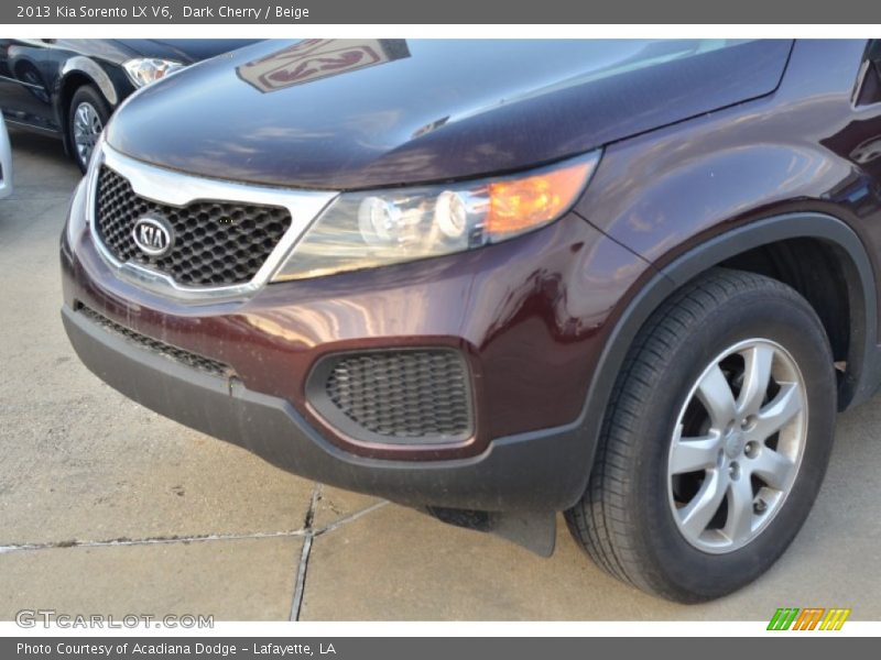 Dark Cherry / Beige 2013 Kia Sorento LX V6