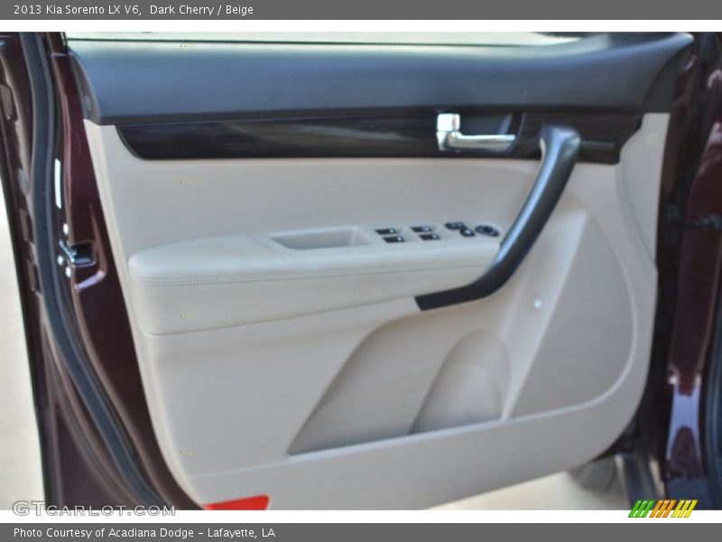 Dark Cherry / Beige 2013 Kia Sorento LX V6