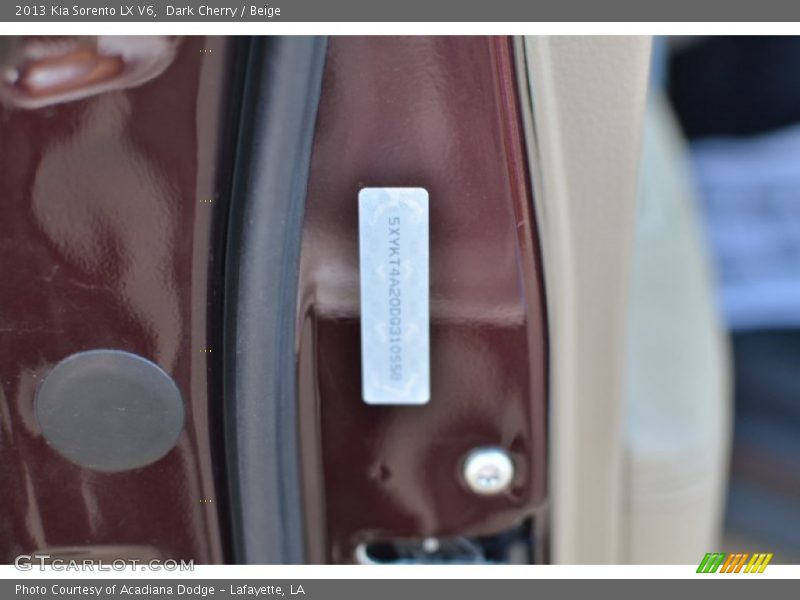 Dark Cherry / Beige 2013 Kia Sorento LX V6