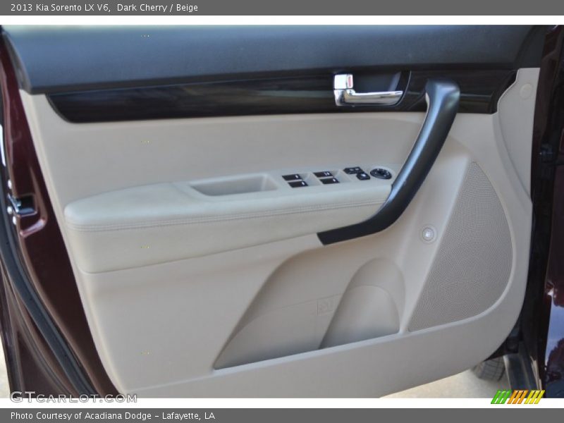 Dark Cherry / Beige 2013 Kia Sorento LX V6