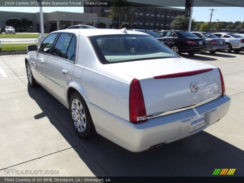 White Diamond Tricoat / Shale/Cocoa 2009 Cadillac DTS