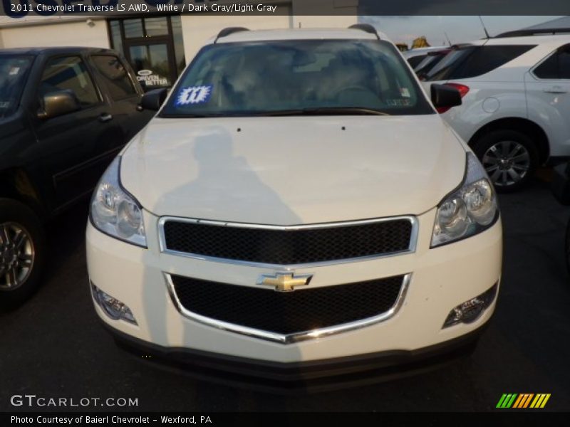 White / Dark Gray/Light Gray 2011 Chevrolet Traverse LS AWD