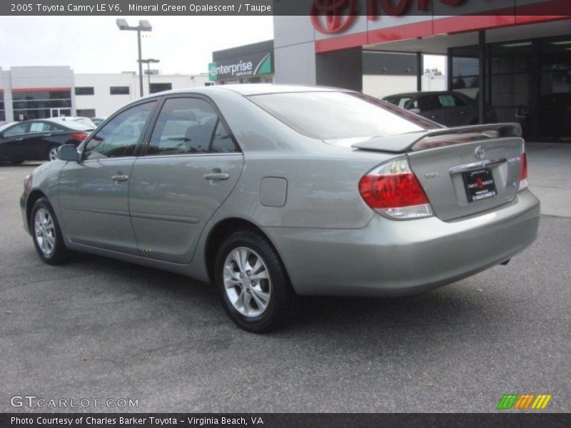 Mineral Green Opalescent / Taupe 2005 Toyota Camry LE V6