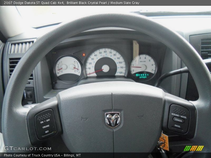 Brilliant Black Crystal Pearl / Medium Slate Gray 2007 Dodge Dakota ST Quad Cab 4x4