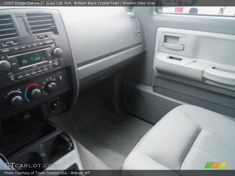 Brilliant Black Crystal Pearl / Medium Slate Gray 2007 Dodge Dakota ST Quad Cab 4x4