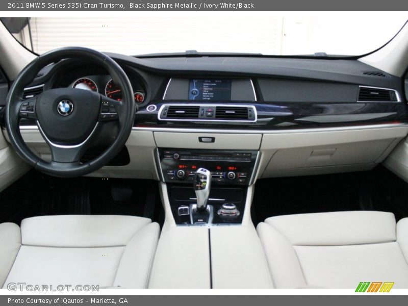 Dashboard of 2011 5 Series 535i Gran Turismo