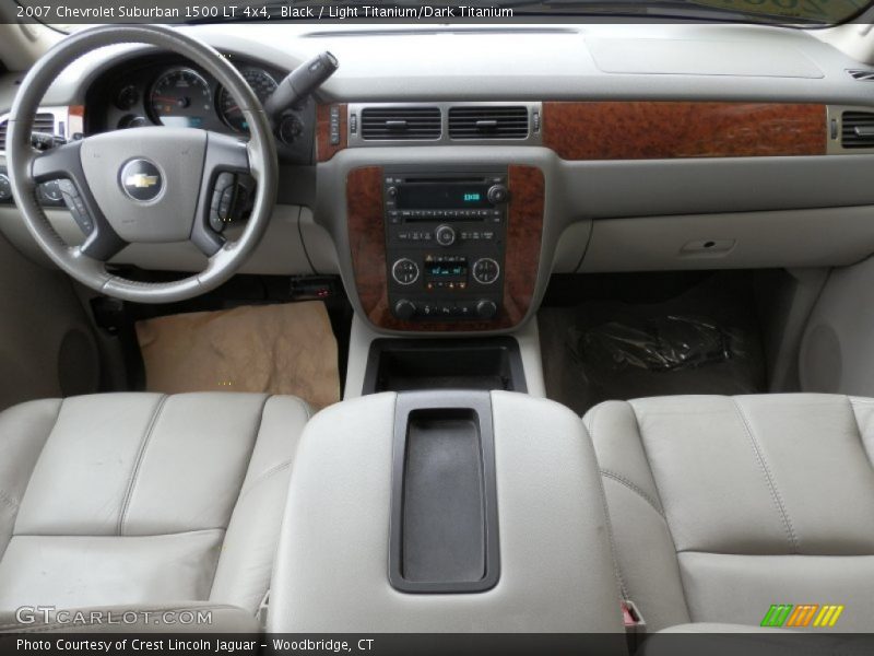 Black / Light Titanium/Dark Titanium 2007 Chevrolet Suburban 1500 LT 4x4
