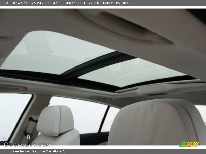 Sunroof of 2011 5 Series 535i Gran Turismo