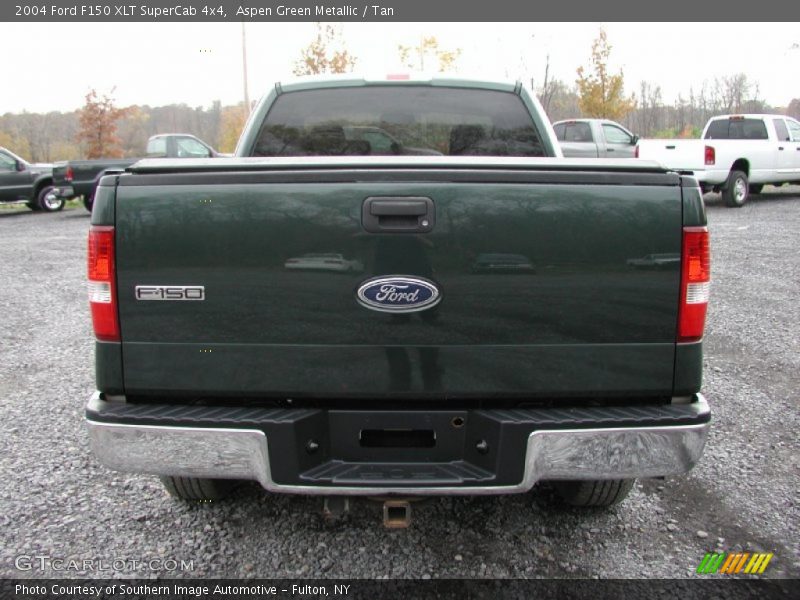 Aspen Green Metallic / Tan 2004 Ford F150 XLT SuperCab 4x4