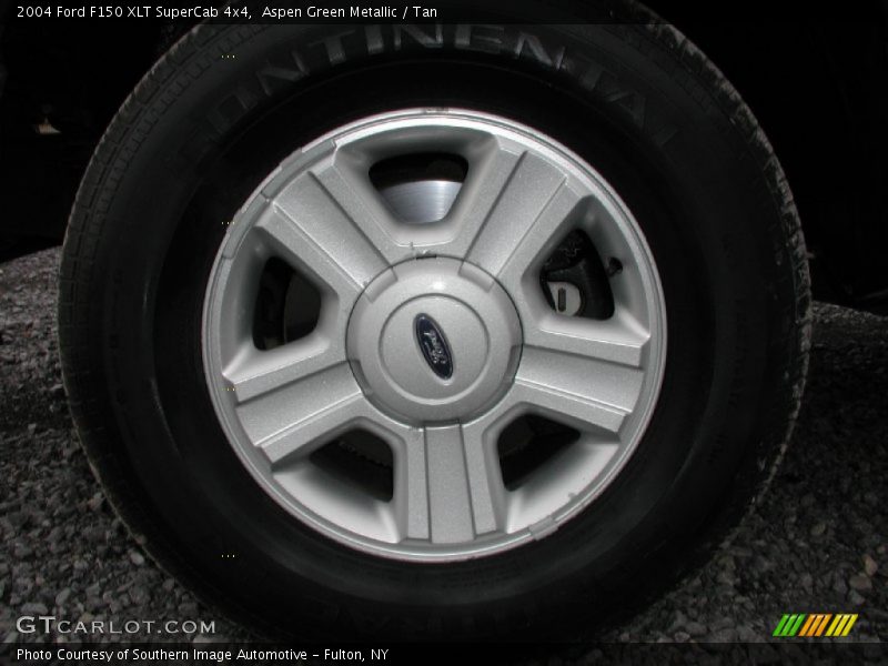 Aspen Green Metallic / Tan 2004 Ford F150 XLT SuperCab 4x4