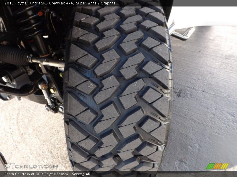 Super White / Graphite 2013 Toyota Tundra SR5 CrewMax 4x4