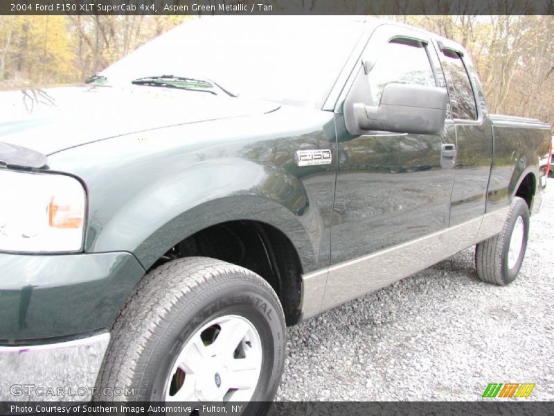 Aspen Green Metallic / Tan 2004 Ford F150 XLT SuperCab 4x4
