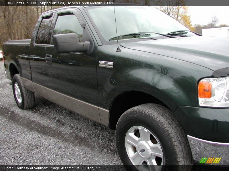 Aspen Green Metallic / Tan 2004 Ford F150 XLT SuperCab 4x4