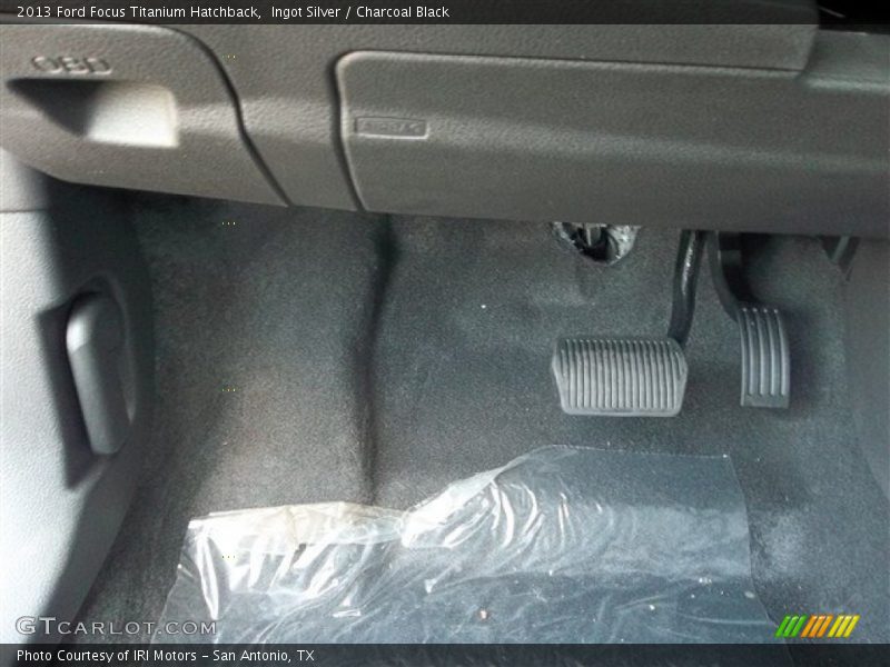 Ingot Silver / Charcoal Black 2013 Ford Focus Titanium Hatchback