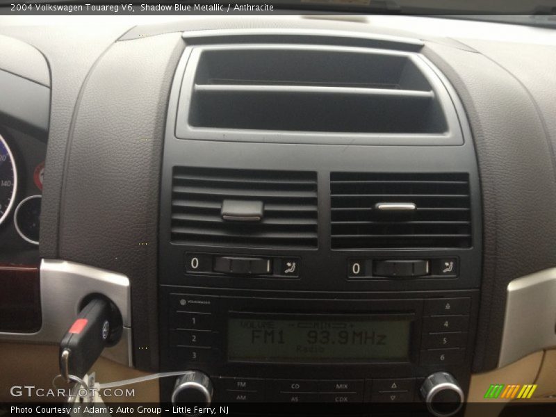 Shadow Blue Metallic / Anthracite 2004 Volkswagen Touareg V6