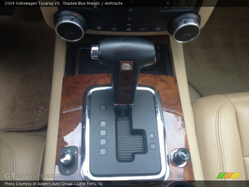 Shadow Blue Metallic / Anthracite 2004 Volkswagen Touareg V6
