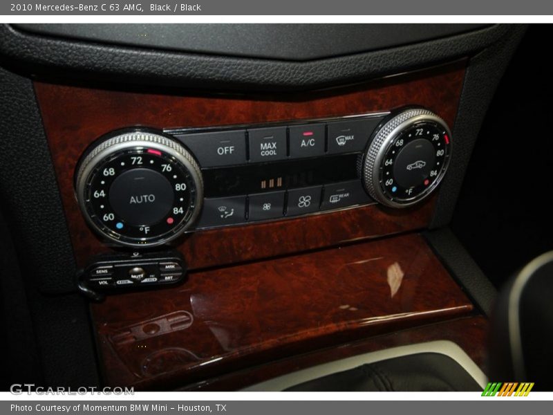 Controls of 2010 C 63 AMG