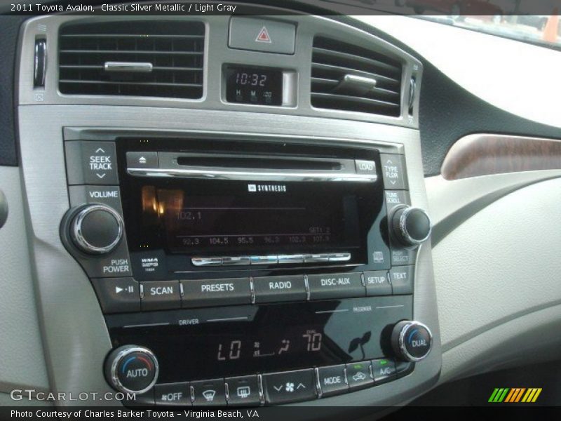 Classic Silver Metallic / Light Gray 2011 Toyota Avalon